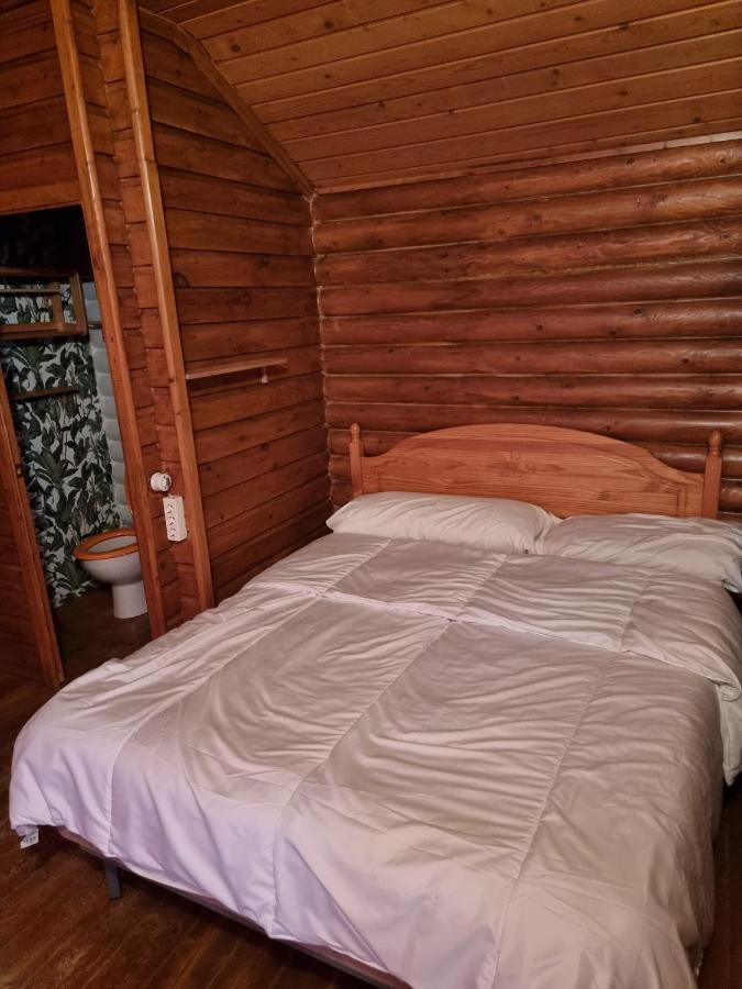 Camping Fuente De Piedra Exterior foto
