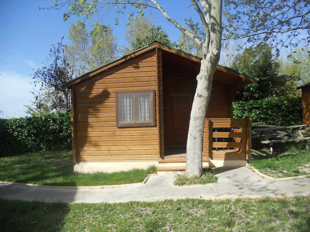 Camping Fuente De Piedra Exterior foto