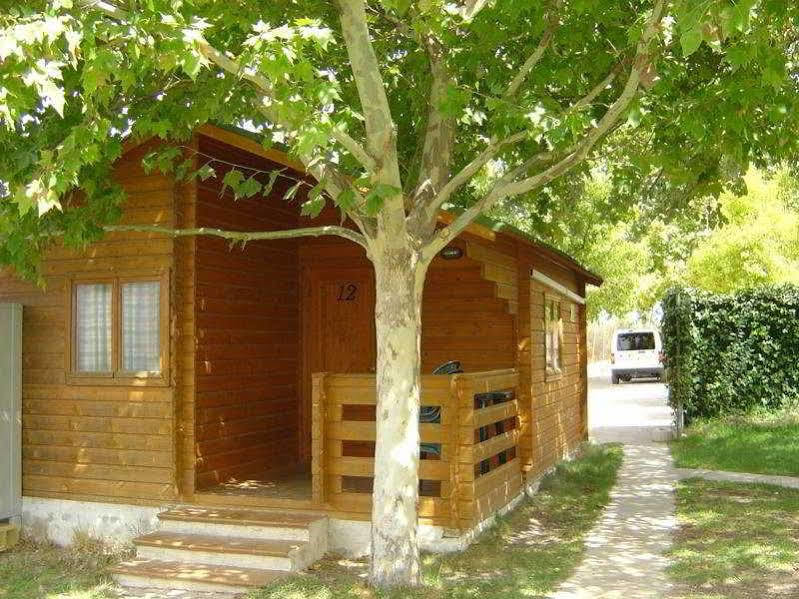 Camping Fuente De Piedra Exterior foto